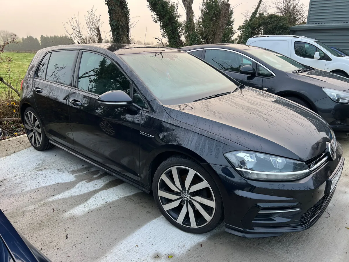 2017 (172) Volkswagen Golf R Line 2.0 TDI - Auto - Image 1