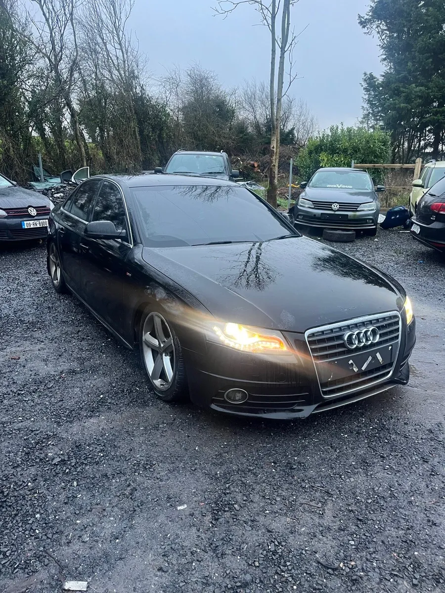 2010 Audi A4 S-Line - Image 1