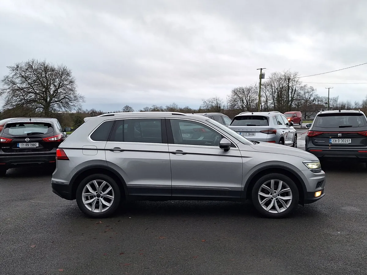 Tiguan 2.0 Tdi 150 Automatic *High Spec/1 Owner - Image 2