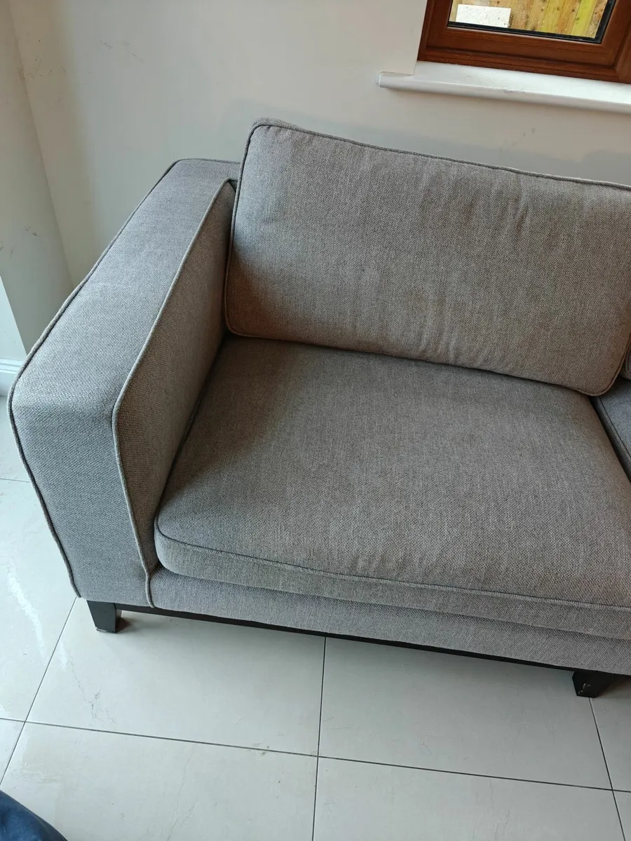 Sofa - Image 3