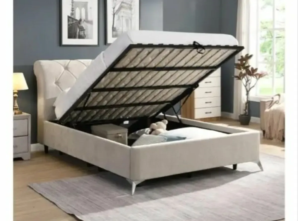 Sligo Gas Lift Bed 4’6′, free delivery in Donegal - Image 2