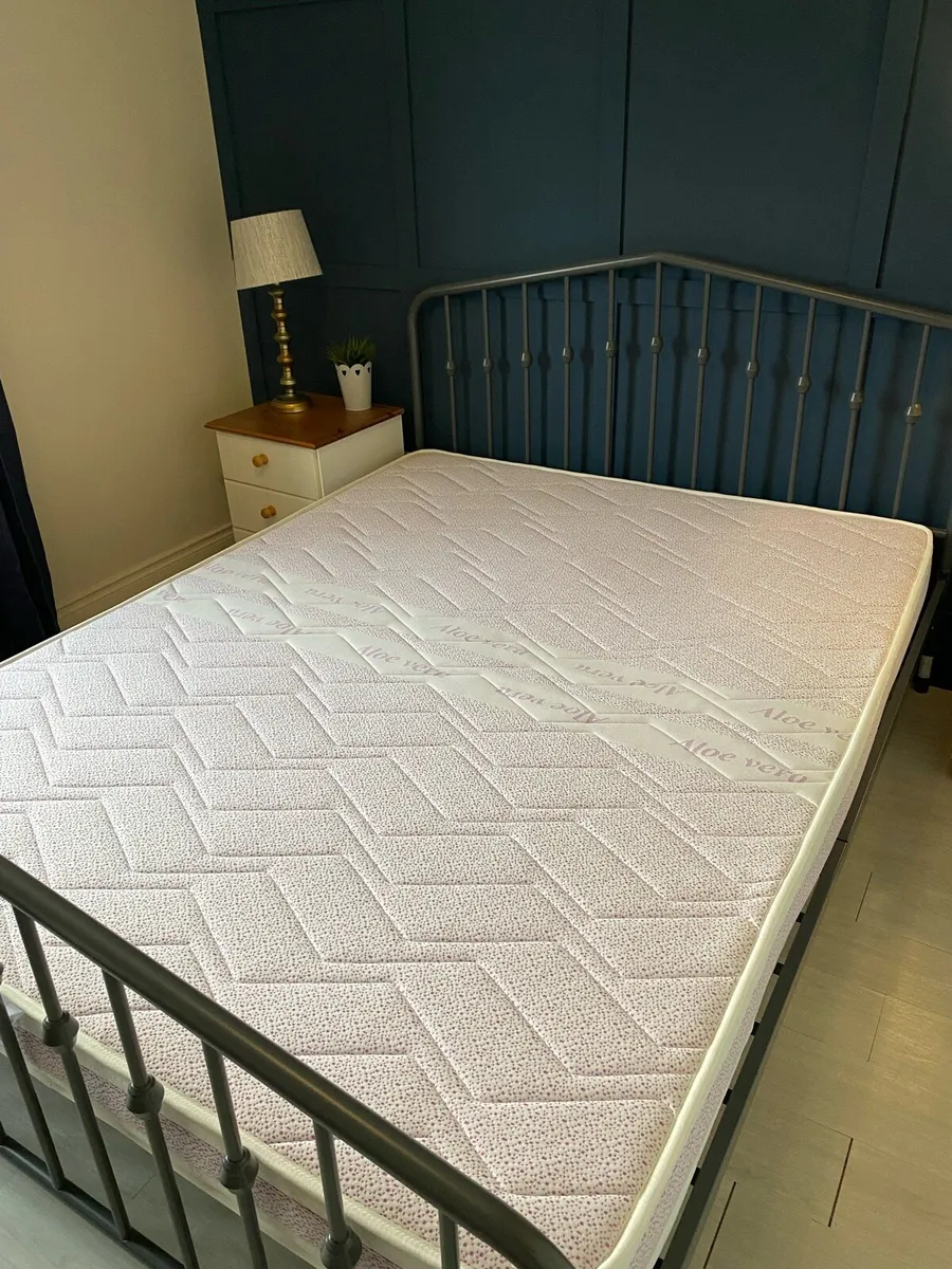 Kingsize Mattress - Image 1