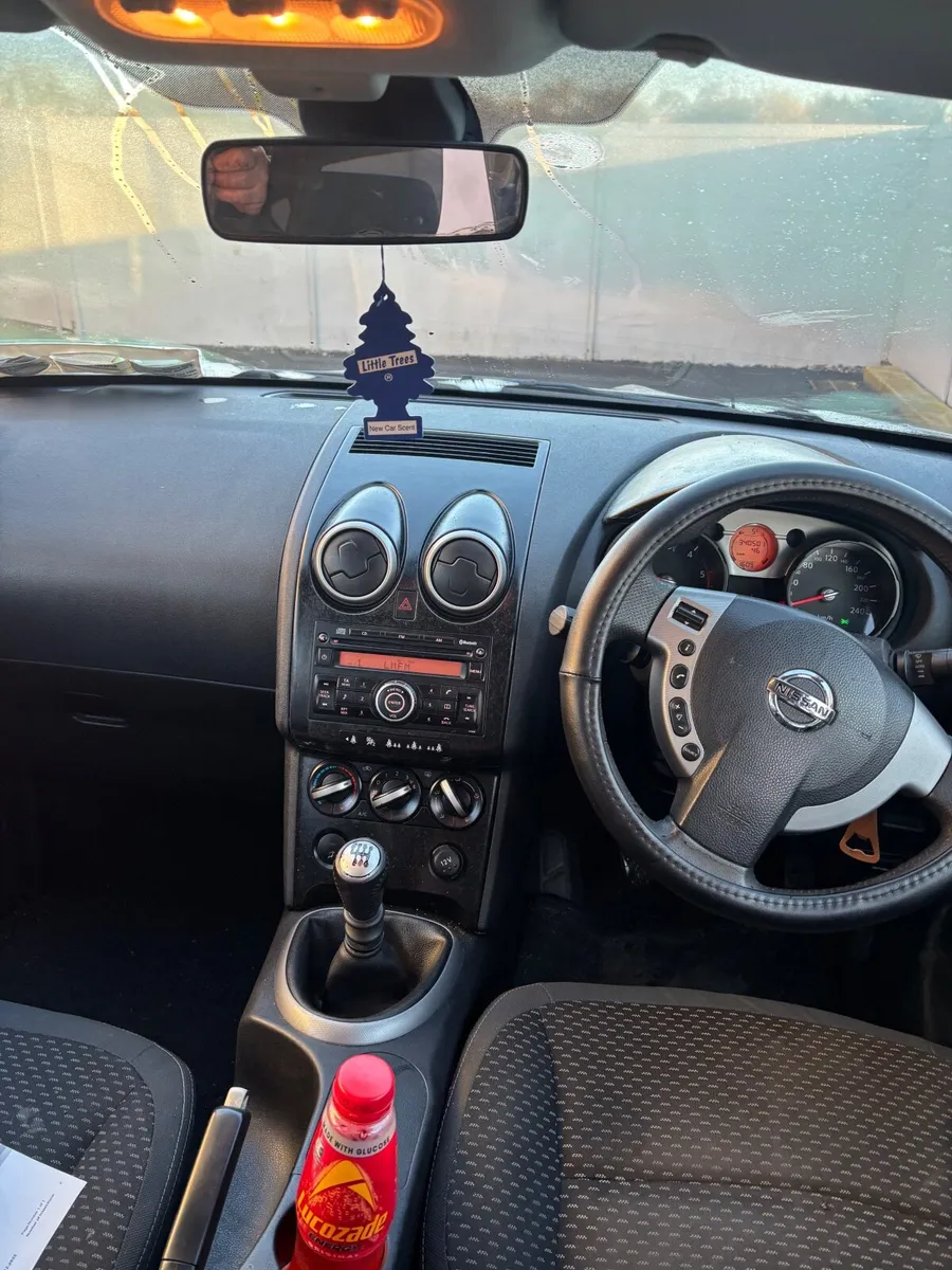 Nissan Qashqai 2008 - Image 2