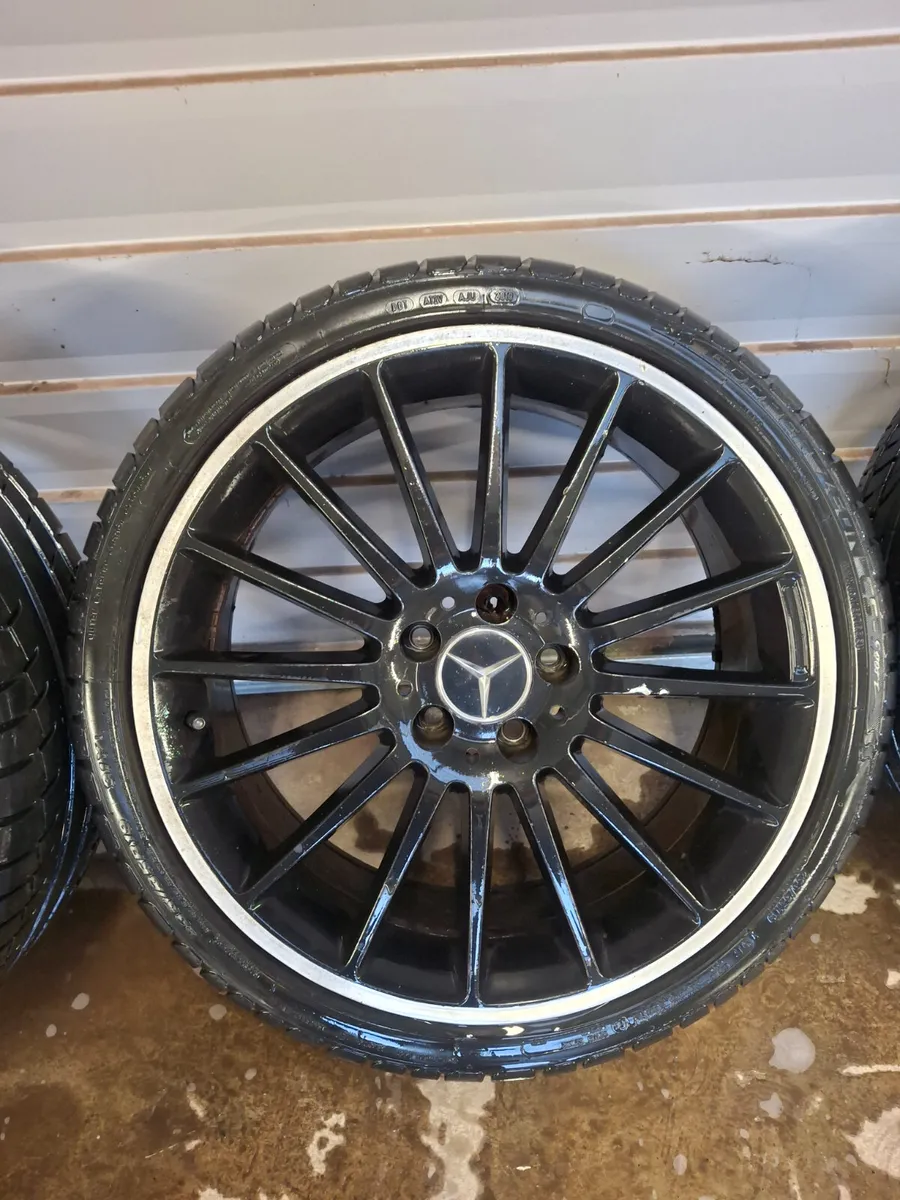 Mercedes Alloy Wheels 19s - Image 2
