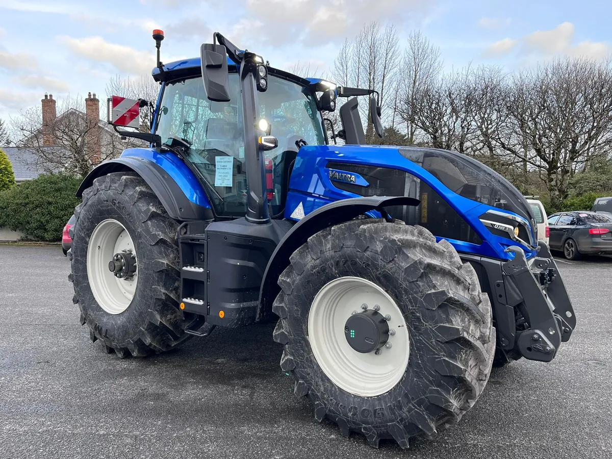 New Valtra Q305 - Image 2