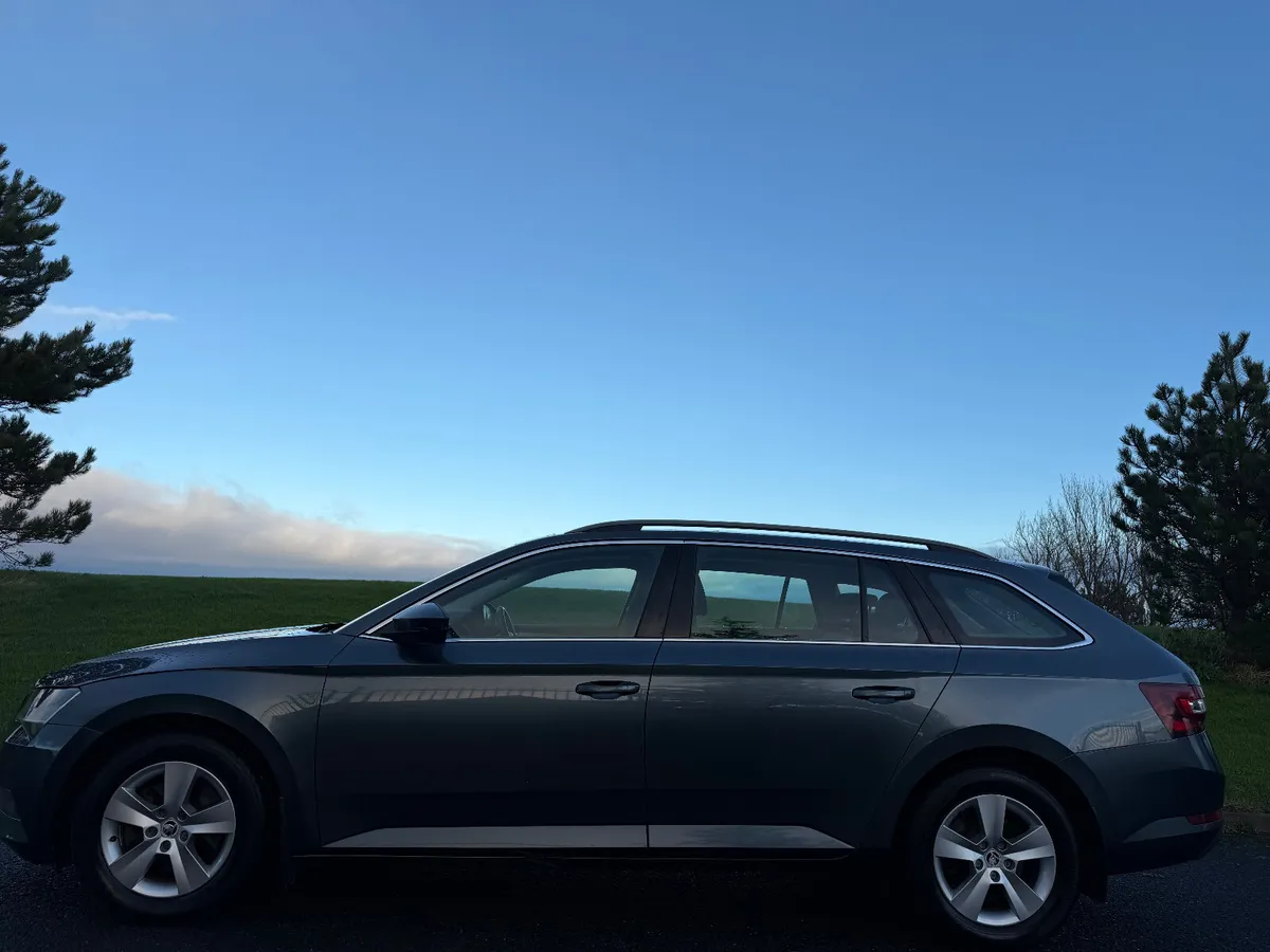 Skoda Superb 2016 AMBITION 1.6 TDI 120BHP - Image 4