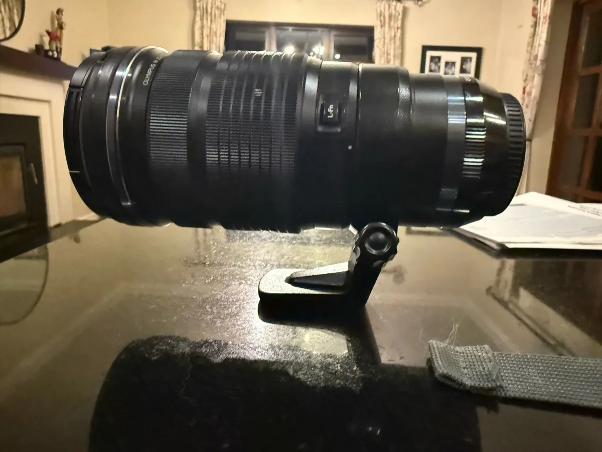 Camera lens - Image 1