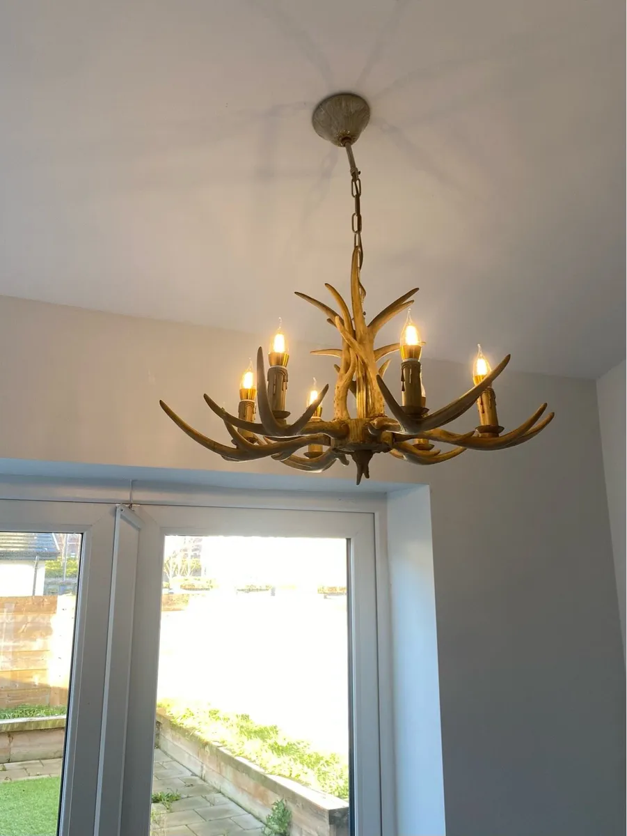 BRAND NEW 7x LED light bulbs flame tip - Image 1