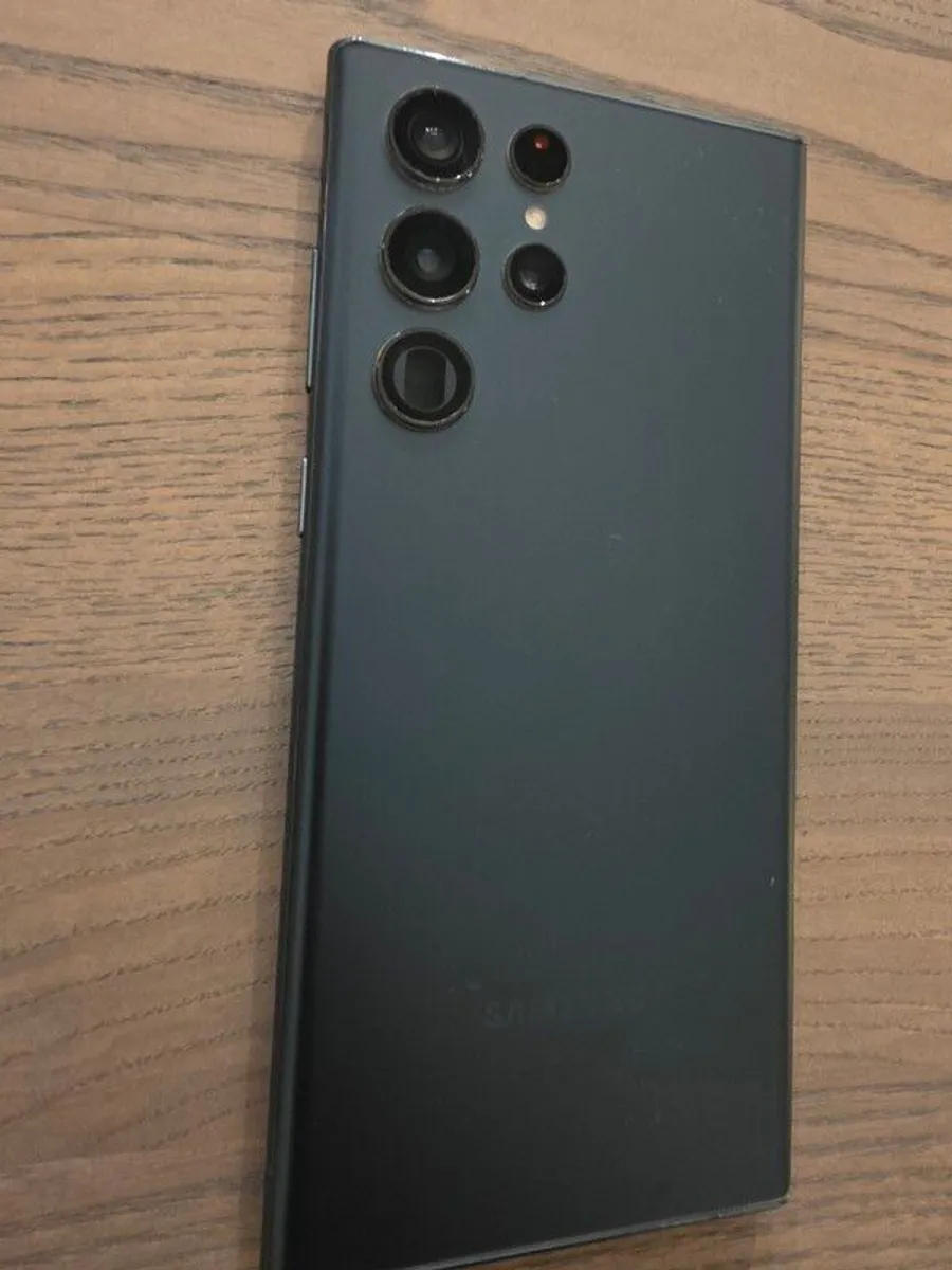 Samsung S22 Ultra Green - Image 2