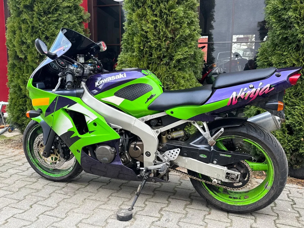 Kawasaki Zx6r Yamaha sr125 - Image 3