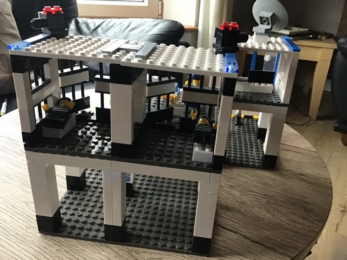 Lego police station - Image 3