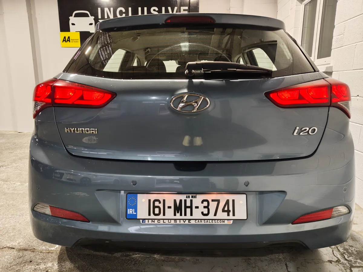 Hyundai i20 2016 1.1 DELUXE SPEC WARRANTY INCLUDED - Image 3