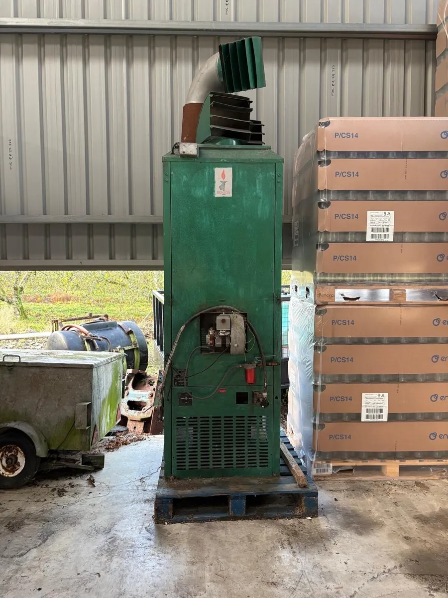 Oil heater - Image 1