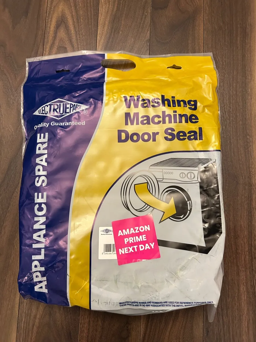 Washing machine door seal