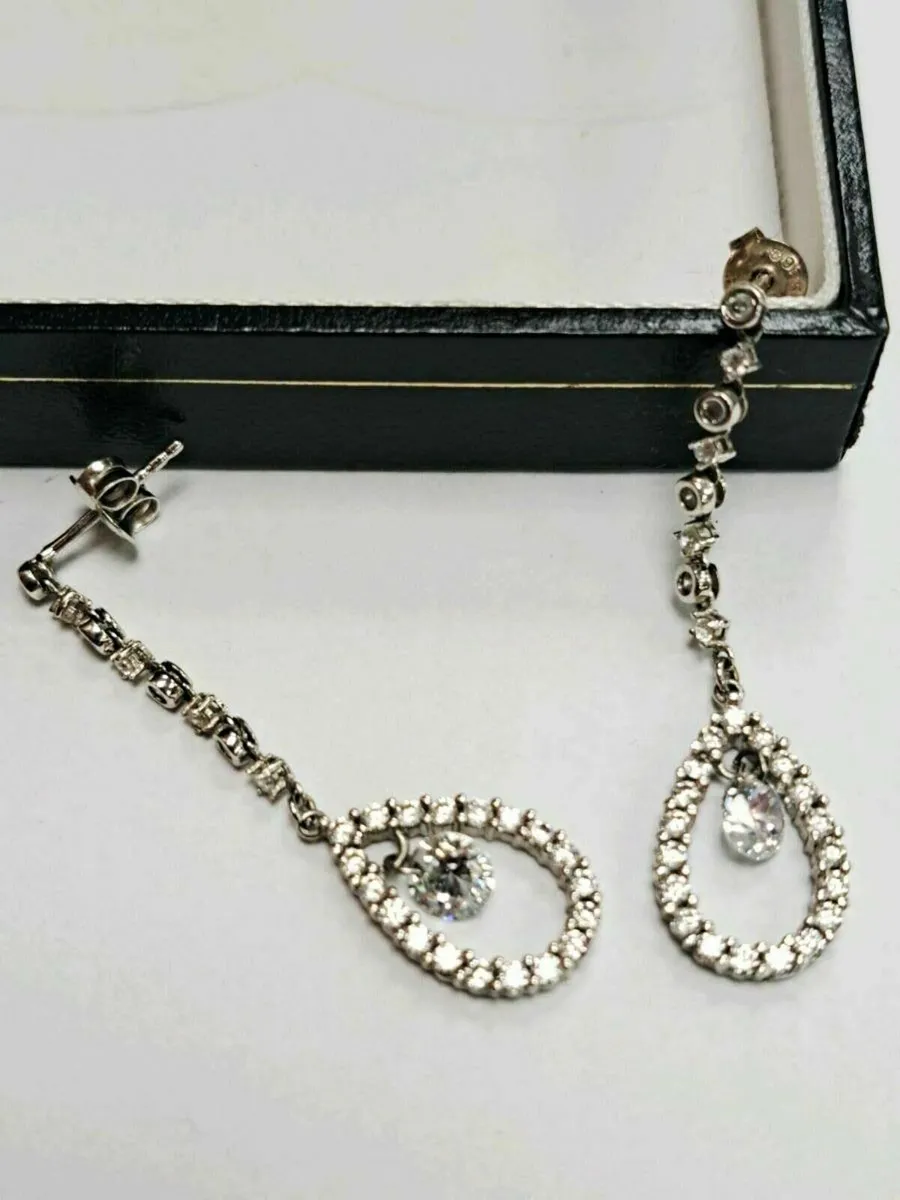 9K White Gold Earrings 9CT - Image 3