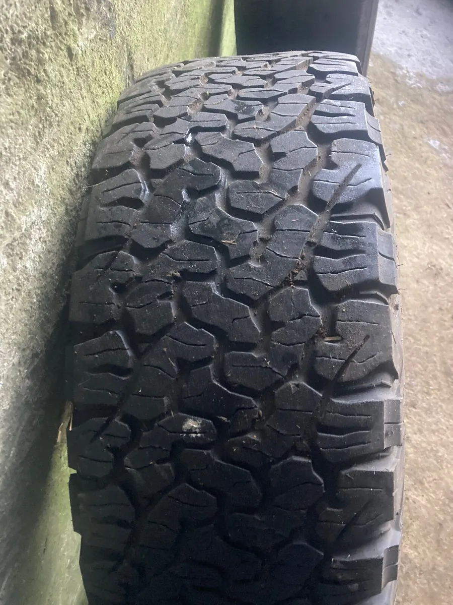 265/65R17 , 31X10.50R15LT, KO2’s  ,  255/70R15 - Image 2