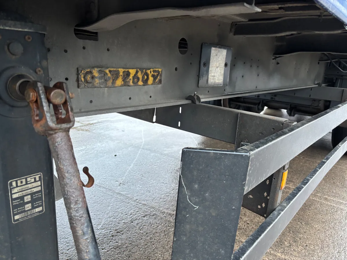 2015 Schmitz Curtainsider 4 meter drum brakes - Image 4