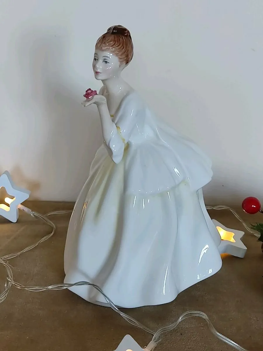 This Royal Doulton figurine Flower of Love - Image 2