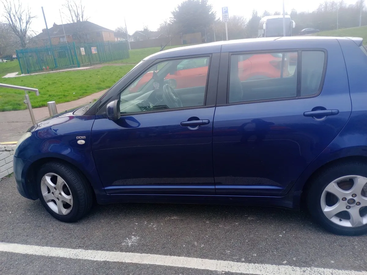07 Suzuki swift 1.3 Diesel - Image 3