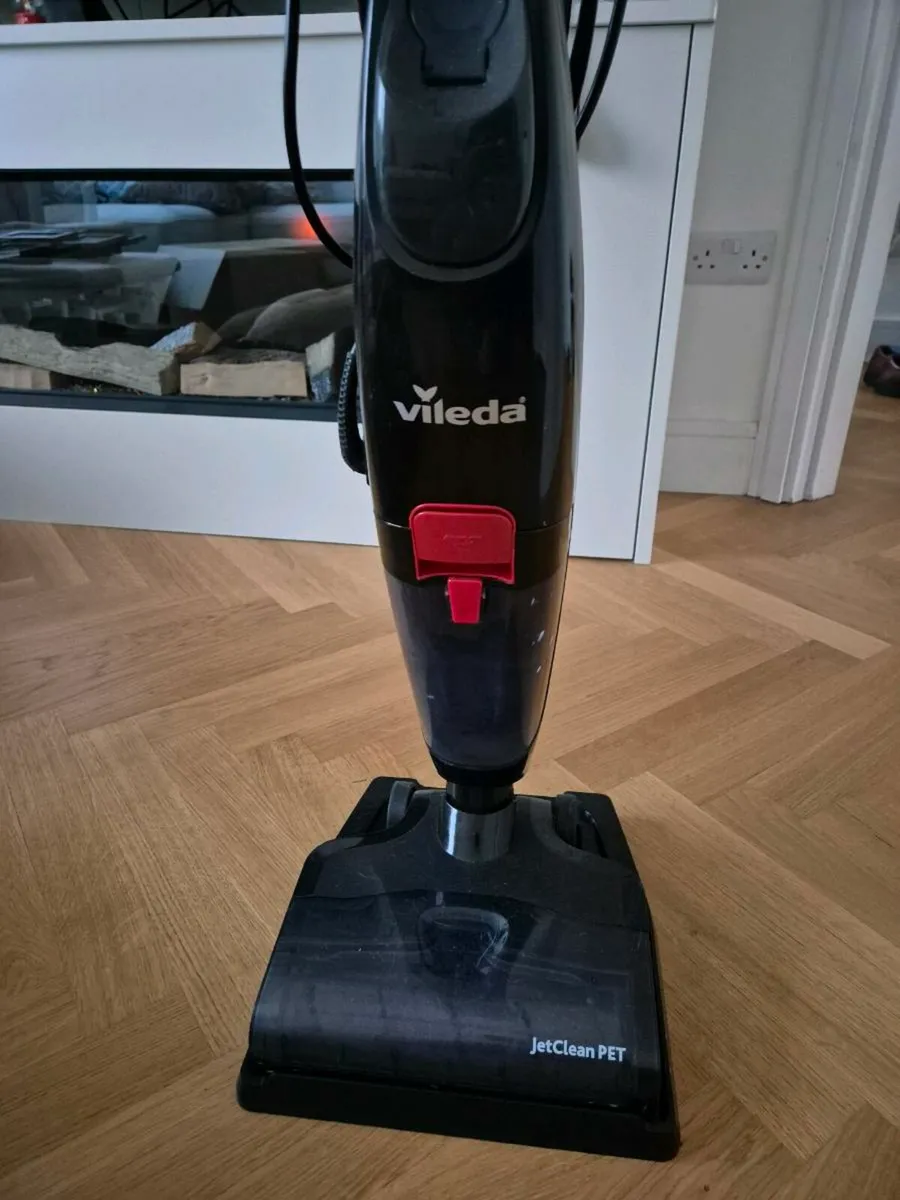 Vacuum cleaner - Image 2