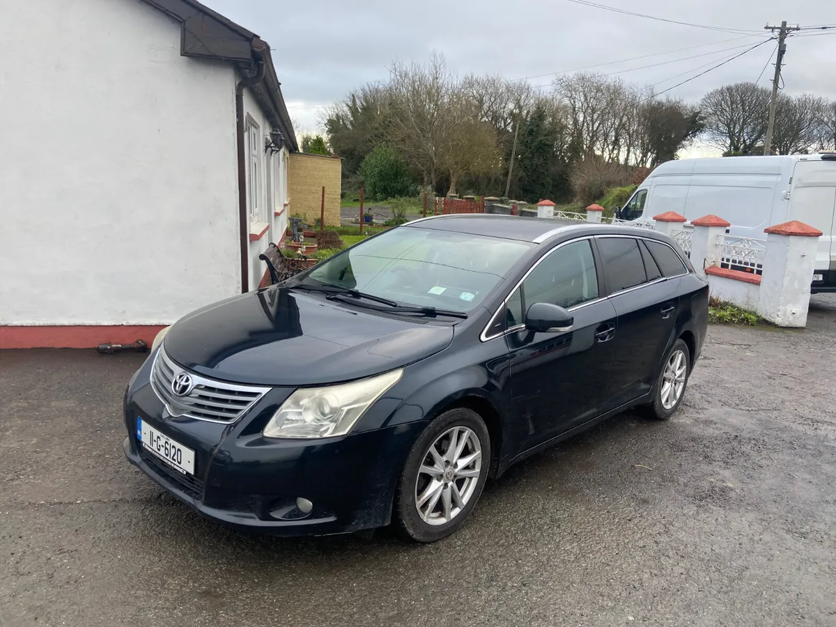 Toyota Avensis 2011 new nct 10/26 - Image 1