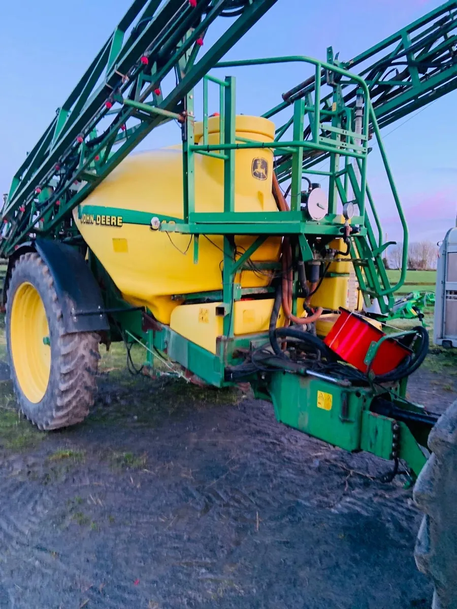 John Deere Trailed Sprayer - Image 4
