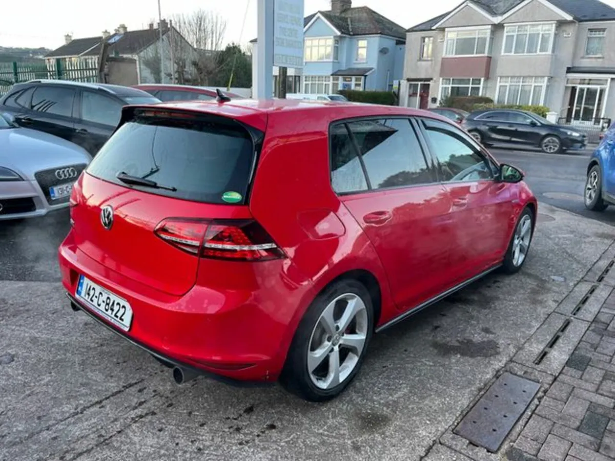 Volkswagen Golf GTI - Image 3