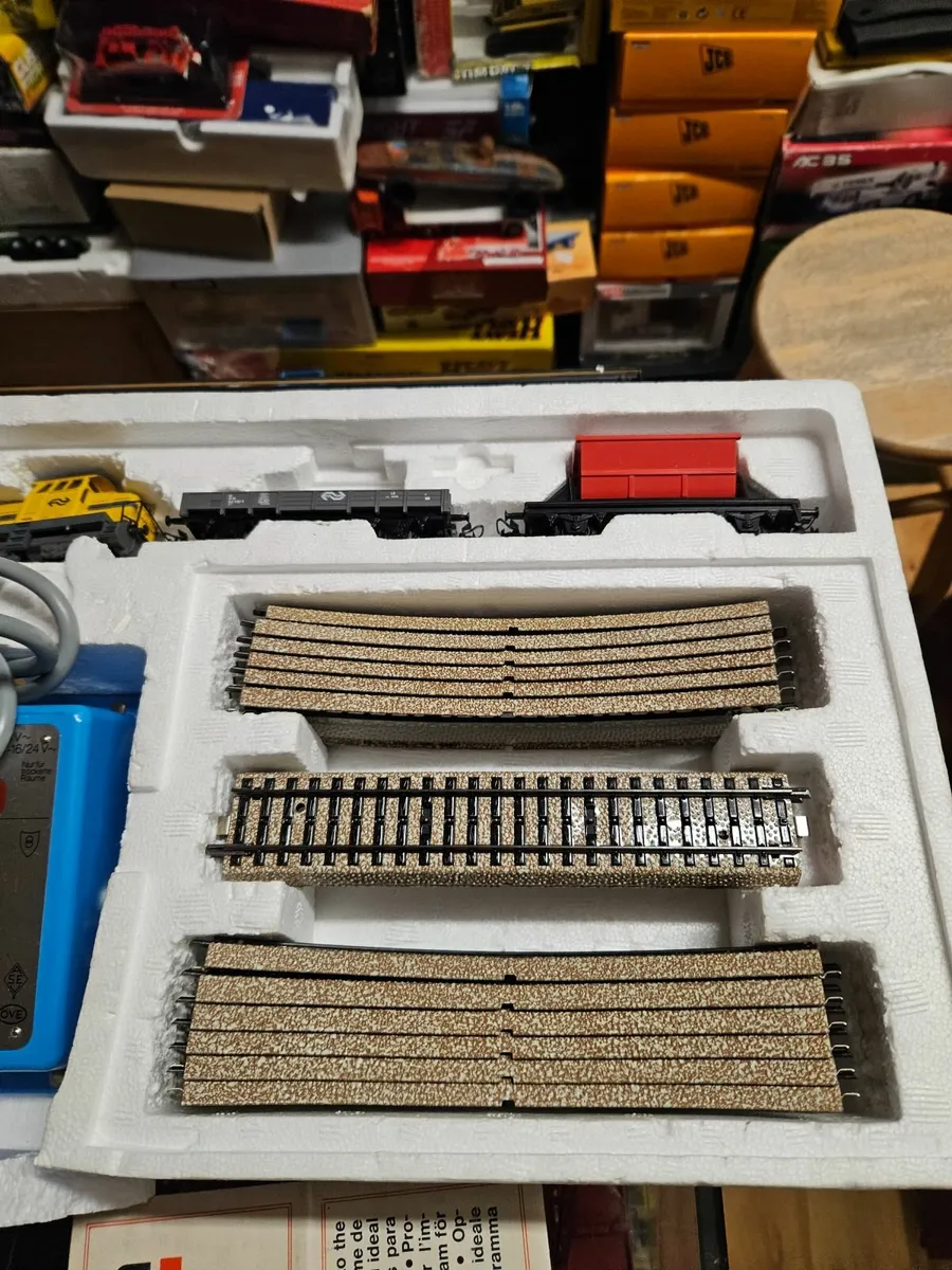 Hornby Marklin HO Scale Train Set - Image 4