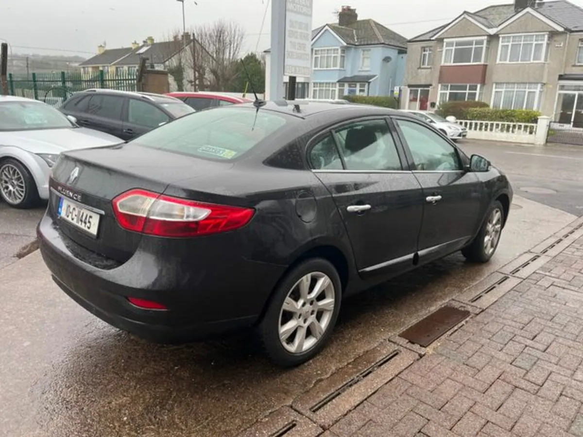 Renault Fluence 1.5 DCI 106 TOM 4DR - Image 3