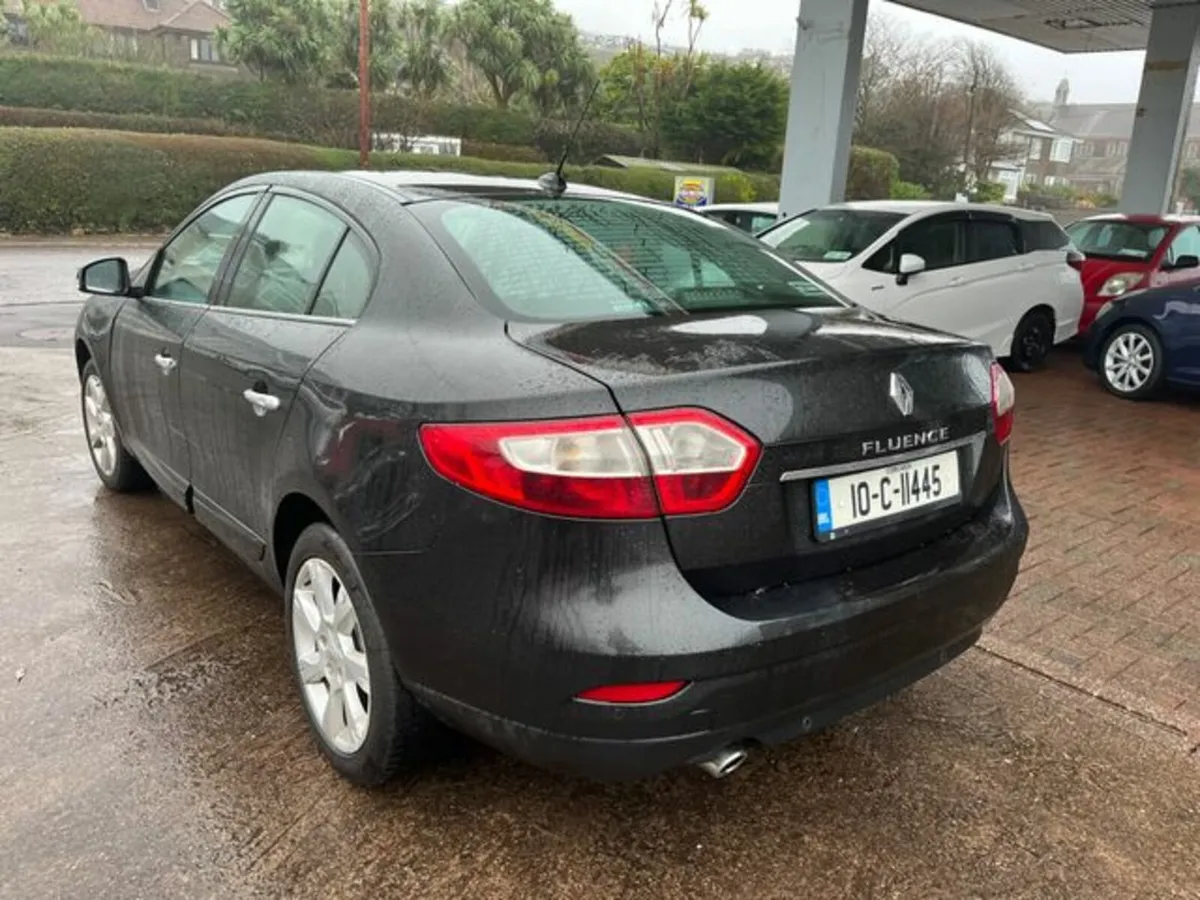 Renault Fluence 1.5 DCI 106 TOM 4DR - Image 4