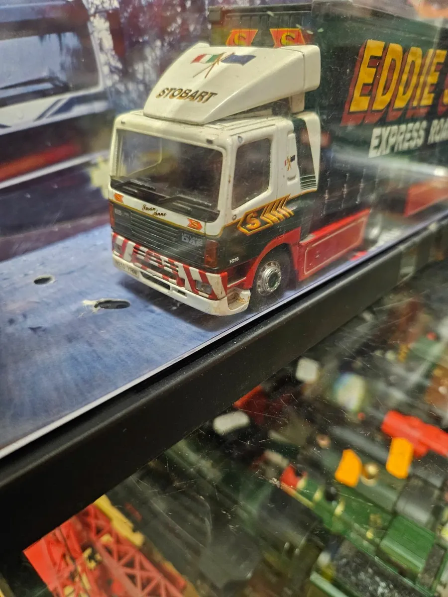 Corgi DAF Tractor Unit and Trailer Eddie Stobart - Image 2