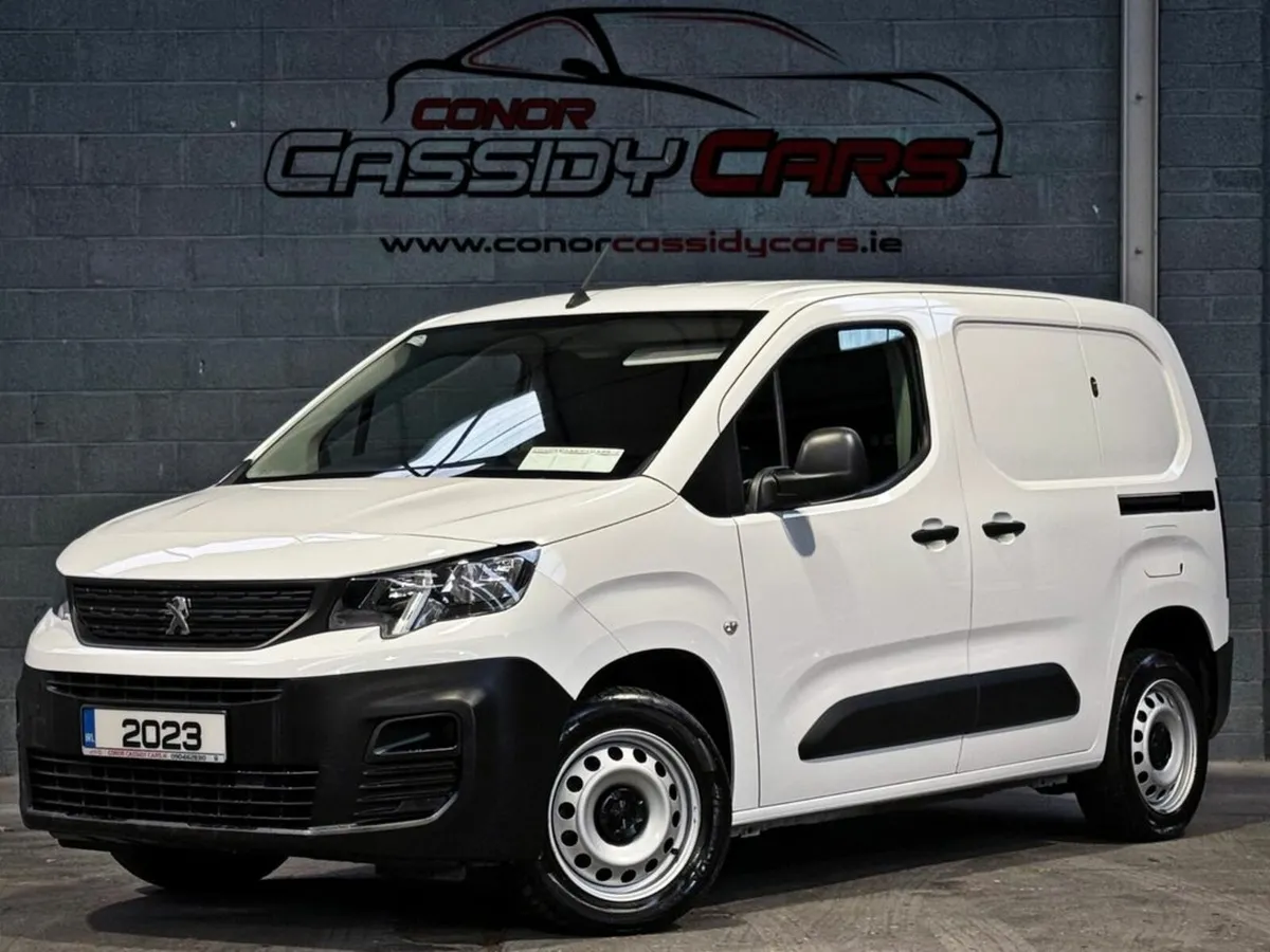 Peugeot Partner BLUEHDI PROFESSIONAL PREMIUM PLUS - Image 1