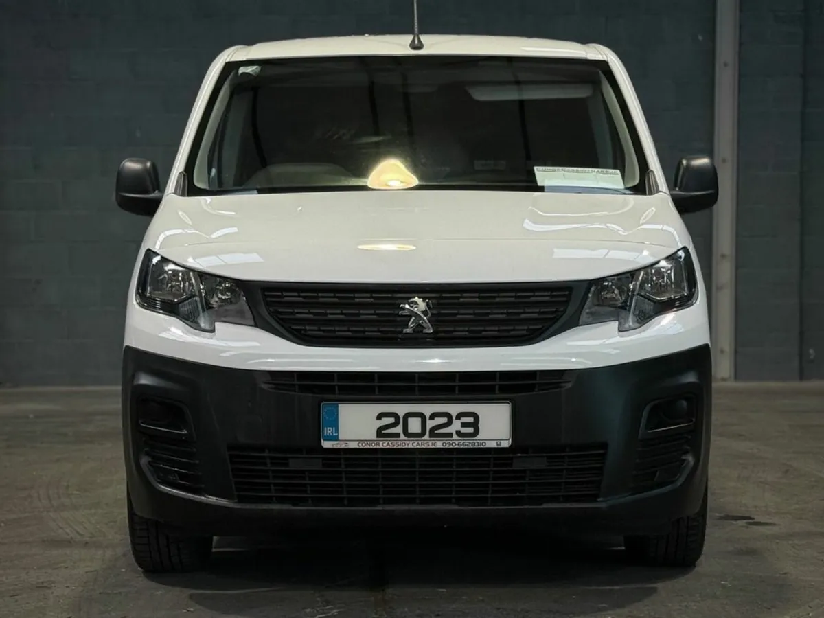 Peugeot Partner BLUEHDI PROFESSIONAL PREMIUM PLUS - Image 3