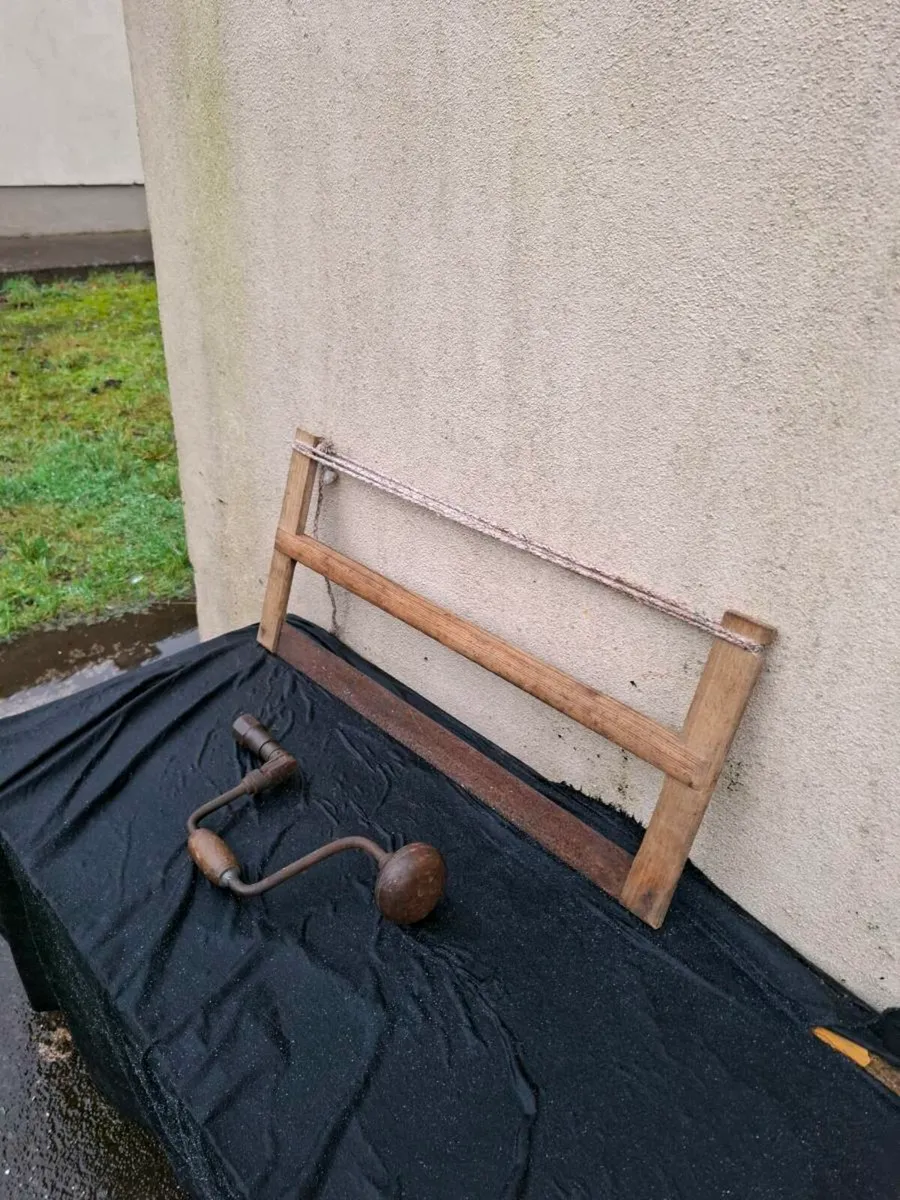 2 vintage hand tools