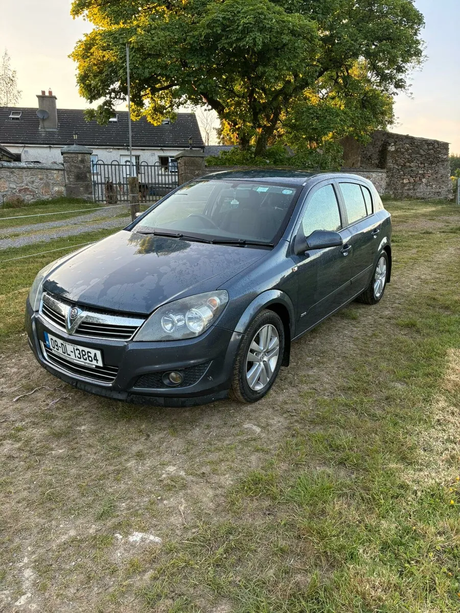 Vauxhall Astra - Image 1