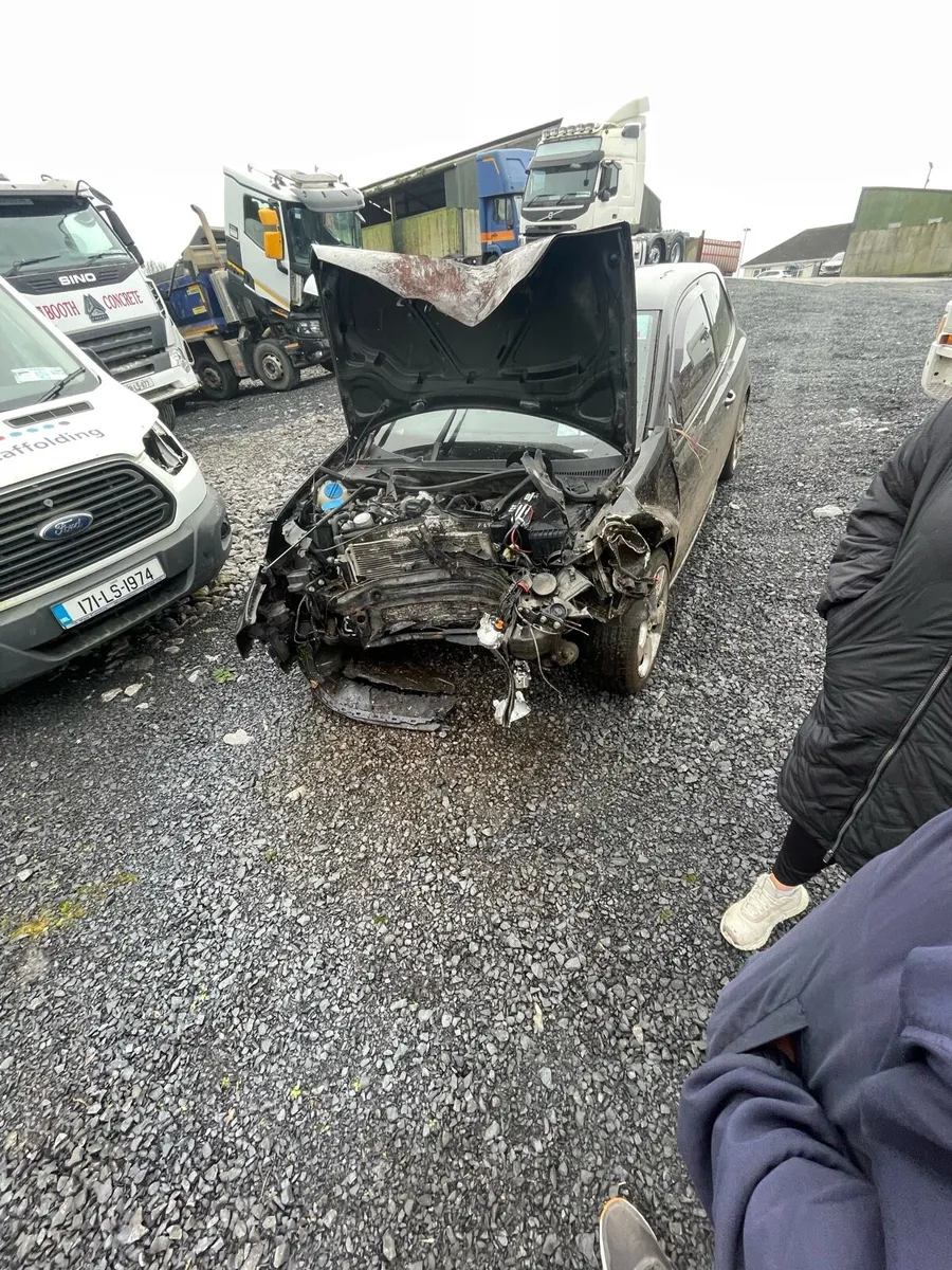 VW GOLF MK6 FOR BREAKING - Image 3