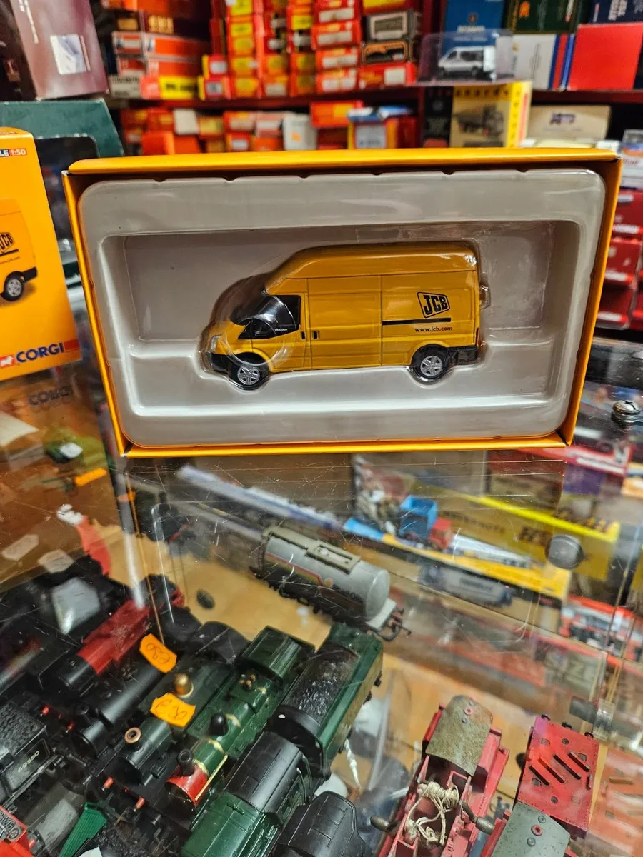 Corgi JCB Ford Transit Van 1.50 - Image 1