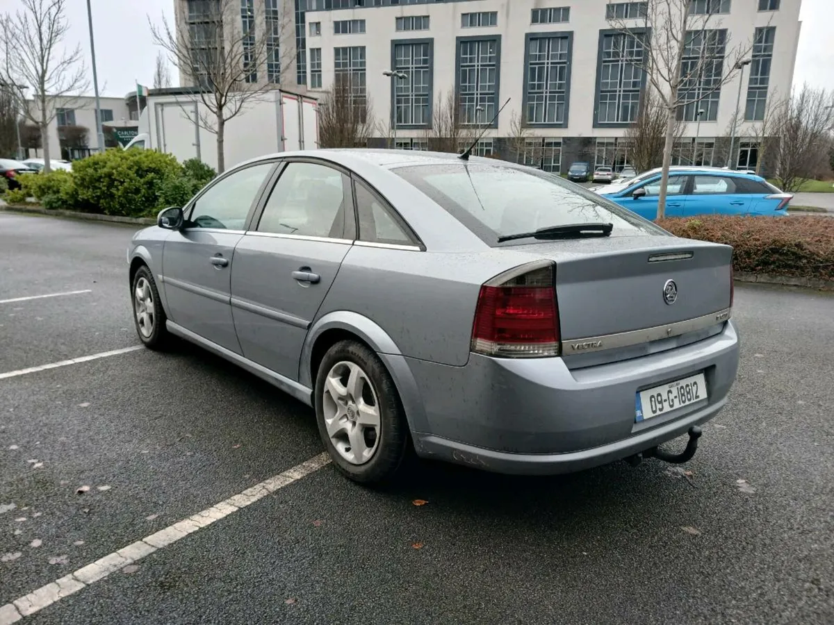Vauxhall Vectra 1.9 Ctdi 6 Speed Diesel - Image 3