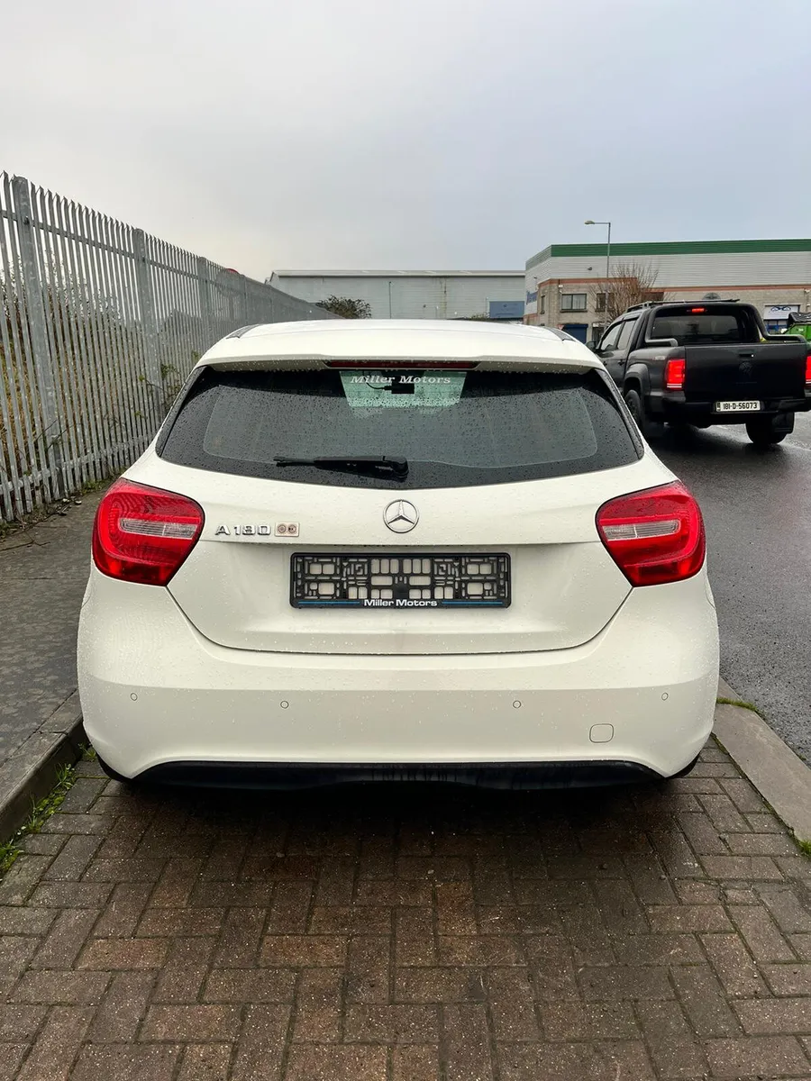 Mercedes A-class 152 A180 (electric seats + camera - Image 4