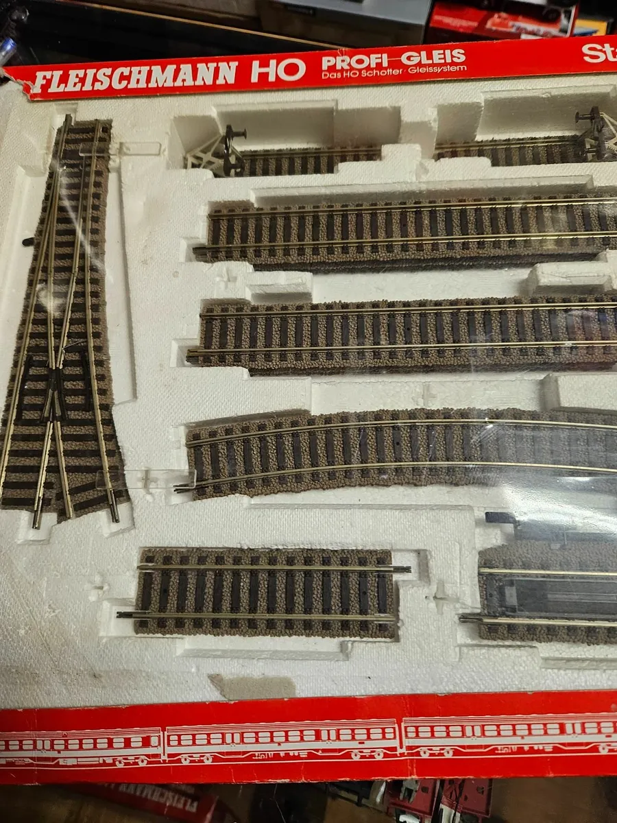 Hornby Fleishmann HO Scale Track Pack - Image 4