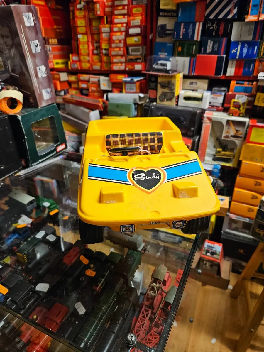 Vintage Retro Sindy Camping Buggy - Image 1