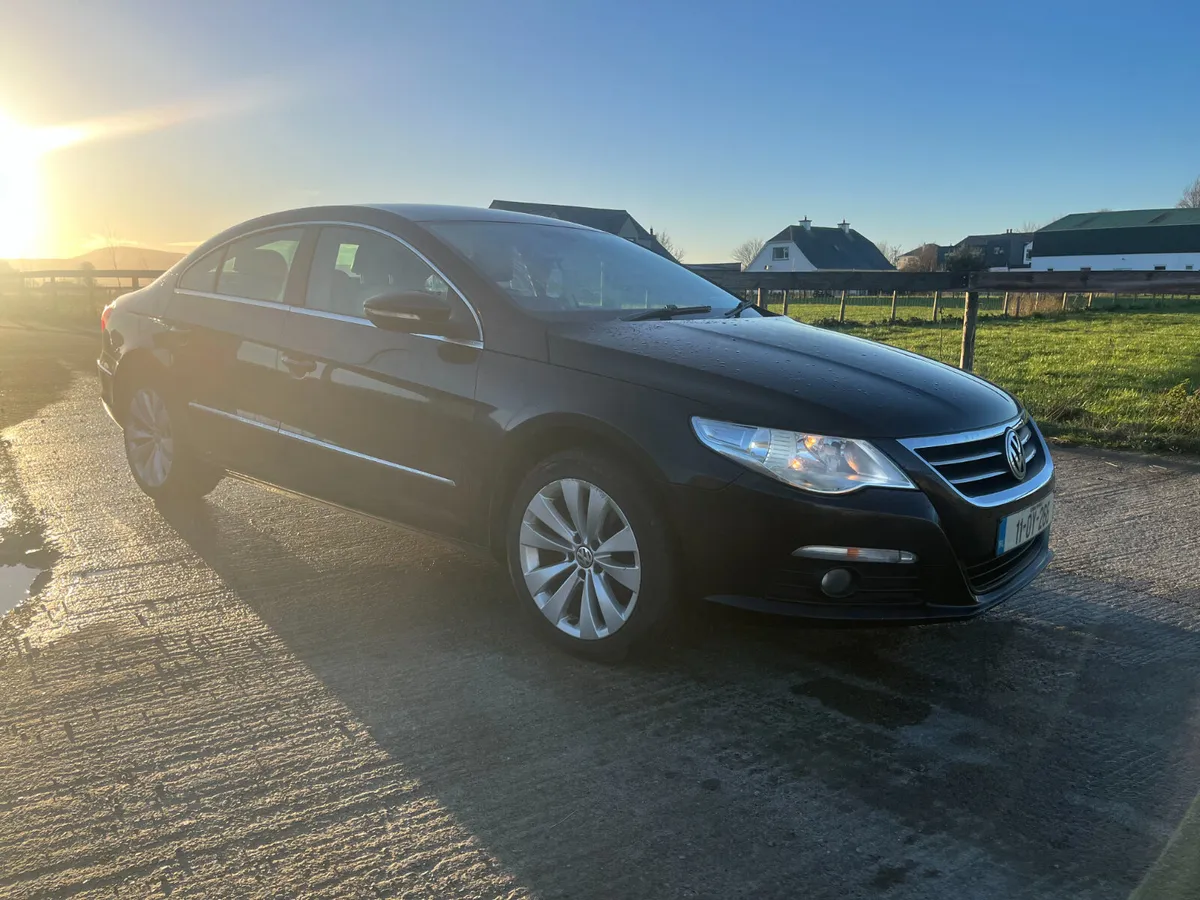 Volkswagen CC 2011 - Image 1