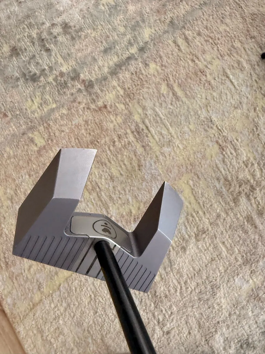LAB Putter - Image 1