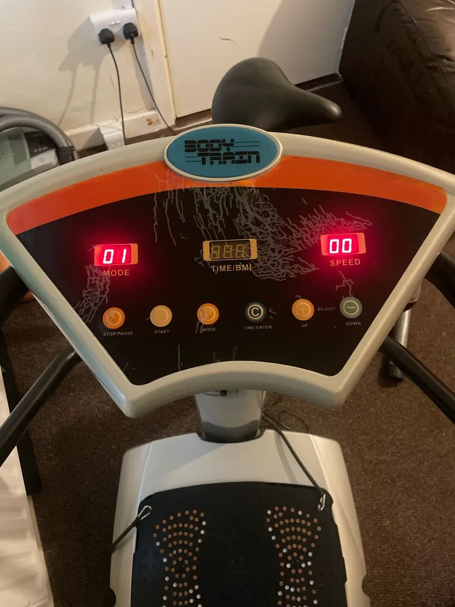 Vibrating machine - Image 1