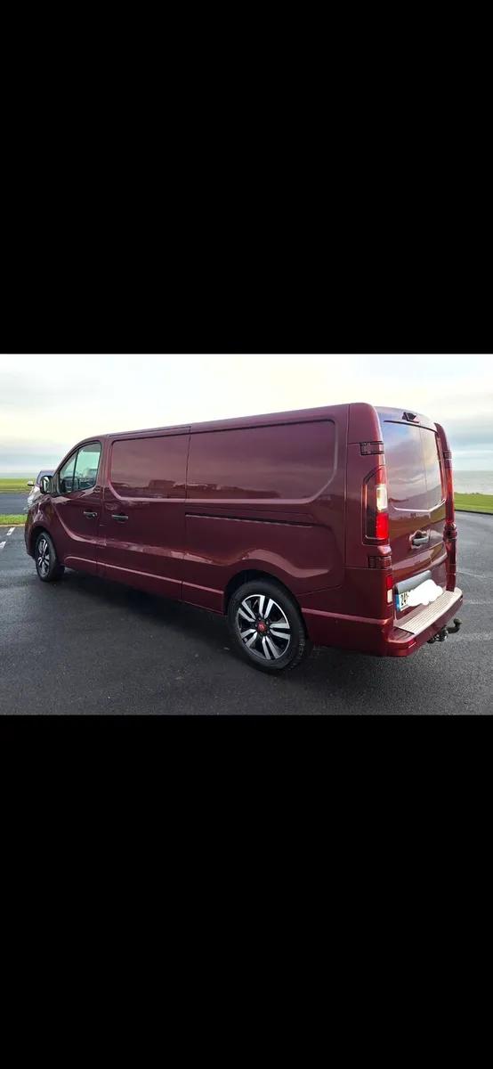 2024 Renault traffic Exclusive Red Addition 150bhp - Image 3