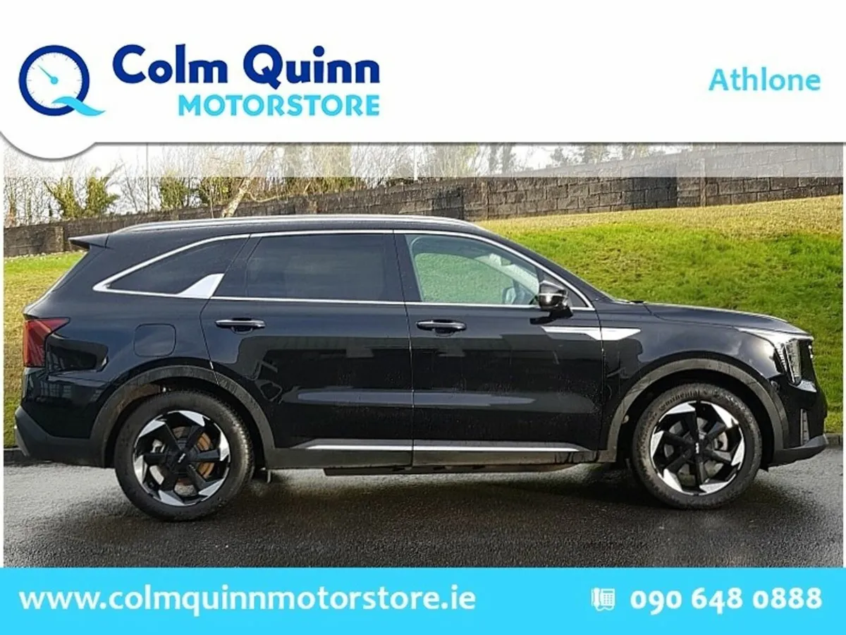 Kia Sorento 1.6 PHEV 7 Seater *Manufacturers Warra - Image 3