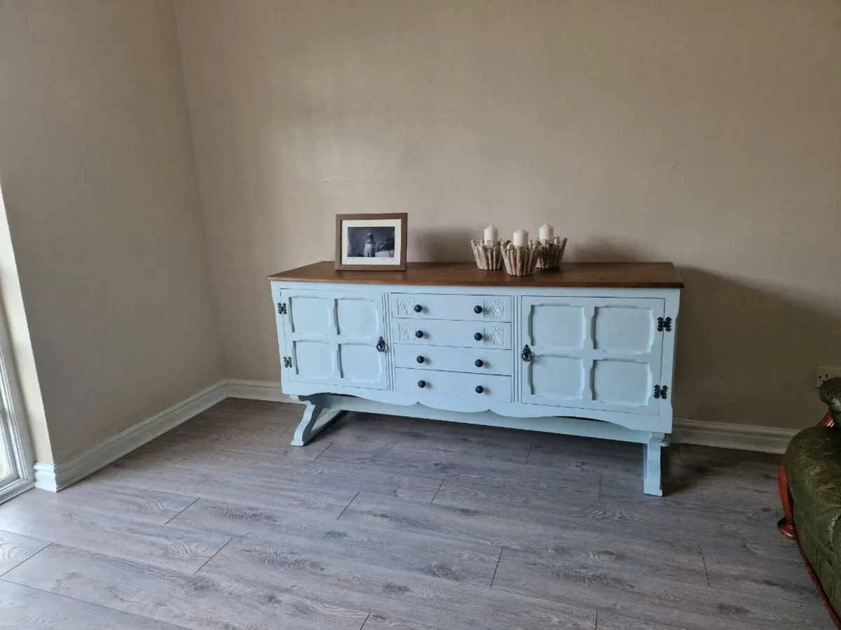 Cupboard TV stand - Image 3