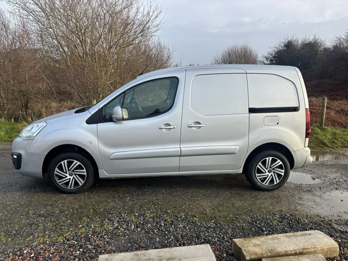 2018 Peugeot partner 1.6 professional 100bhp - Image 4