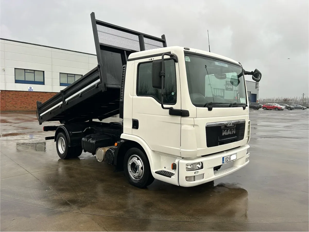 Man TGL 7.150 tipper - Image 1