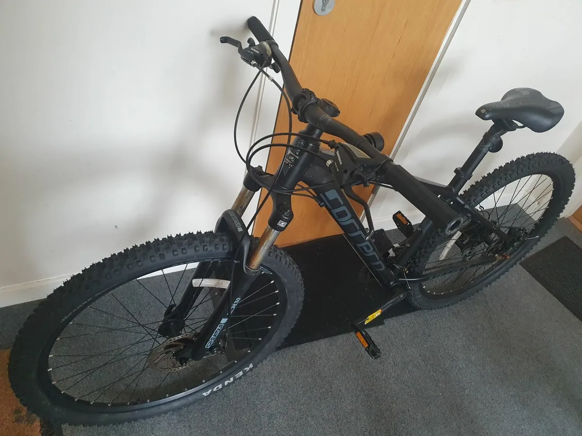 Carrera Vengeance Bike - Image 2